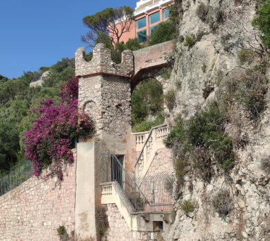 Tourelle d'escalier de la propriété du Château de l'Anglais