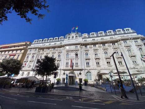 Hotel Exedra, Bd. Victor Hugo