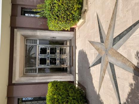 Gloria Mansions 4, au 63 Promenade des Anglais.