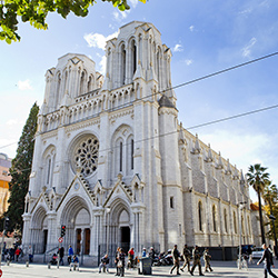 La Basilique Notre-Dame, avenue Jean Médecin
