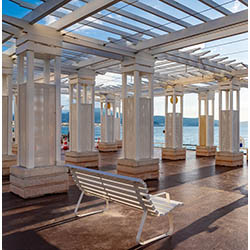 Pergola sur la Promenade des Anglais