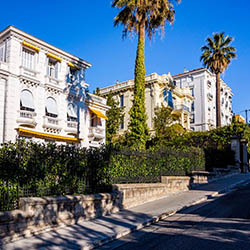 Alignement de villas, boulevard Edouard VII