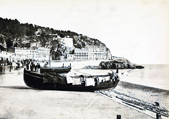 A boat on the quai du Midi, ca. 1900