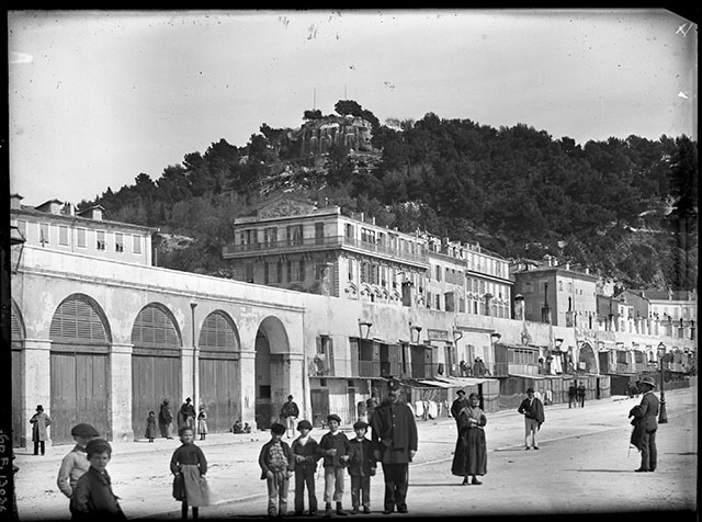The quai du Midi and the waterfall, ca. 1900