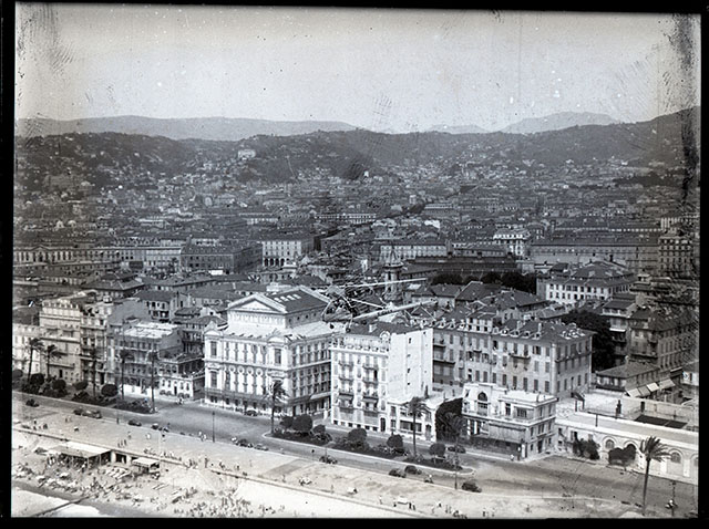 Aerial view and the « Palais Hongran » building, ca. 1950