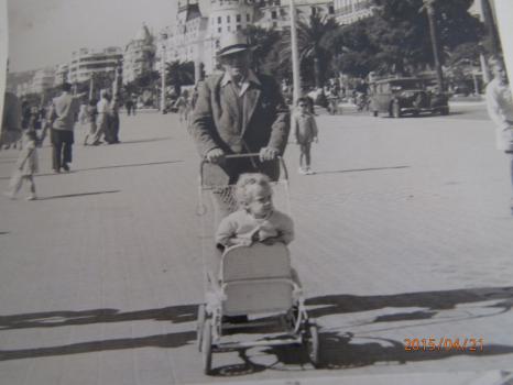 moi sur la promenande des anglais