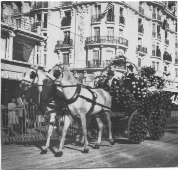Bataille de fleurs sur la Promenade