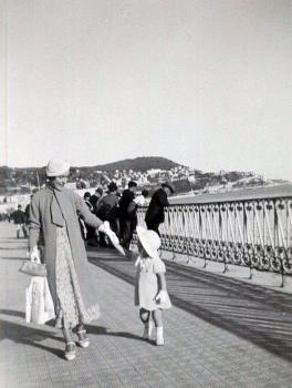 Liliane et une amie de sa mère