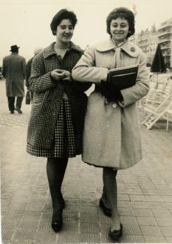 Une bouffée d'air pur après les cours pour Mady et Dominique