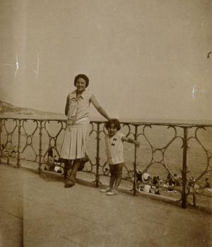 Céline Moulin avec Jean à hauteur du Forum Plage