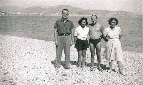 Pierre avec des amis parisiens en vacances