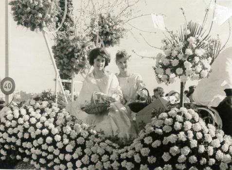 Monique Nollet à la bataille de fleurs
