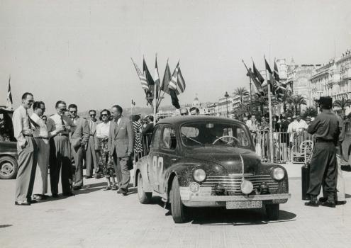 Rallye des Alpes au départ du parc fermé