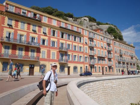 Christian et les jolies maisons de Rauba Capeu