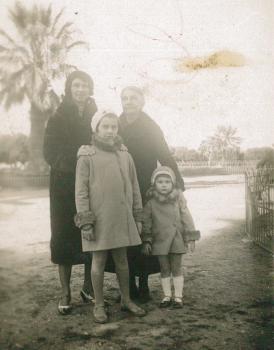Famille de Martine dans le jardin Albert 1er