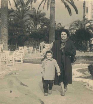 Avec ma tante Thérèse dans le jardin Albert 1er