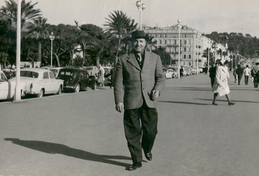 Mon oncle Alfred en promenade