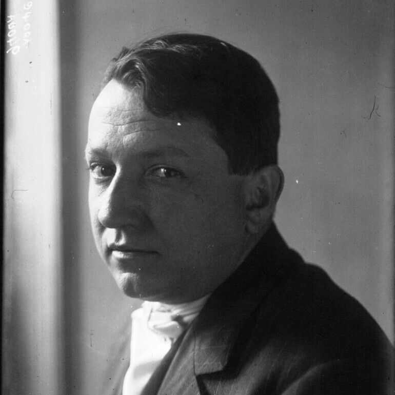 Francis Carco, [photographie de presse] / Agence Meurisse, 1923, Source gallica.bnf.fr / Bibliothèque nationale de France, http://ark.bnf.fr/ark:/12148/cb41582895b